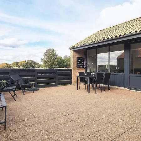 Charming 6-Person Vacation Home In Middelfart Eksteriør billede